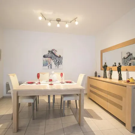 Classy In With Heating Facility Apartment Bayeux